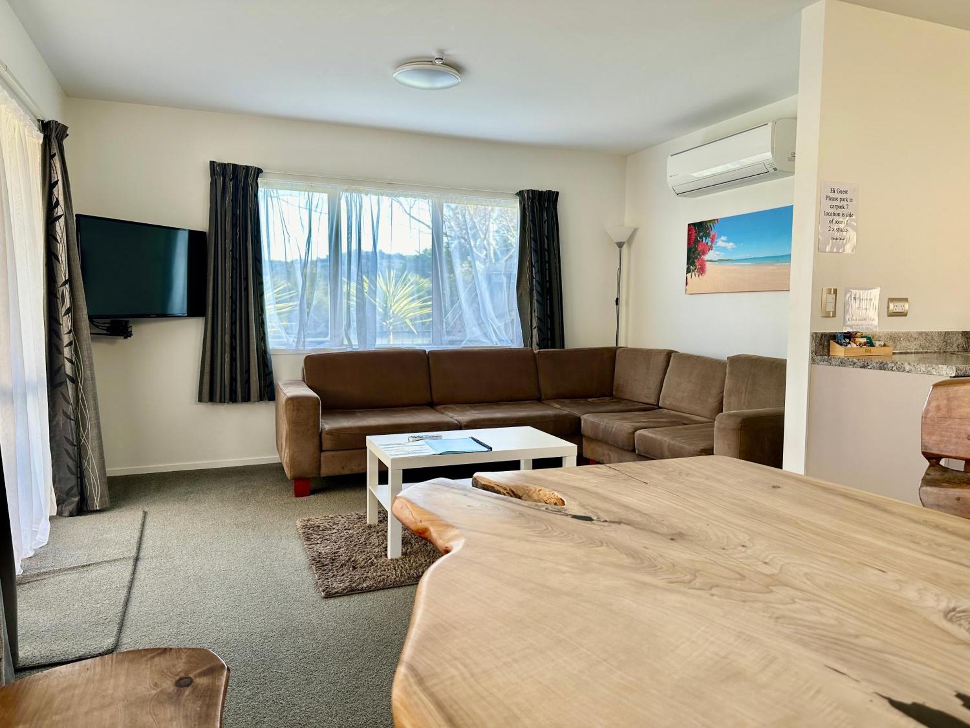 The Olive Motel Coromandel Ngoại thất bức ảnh